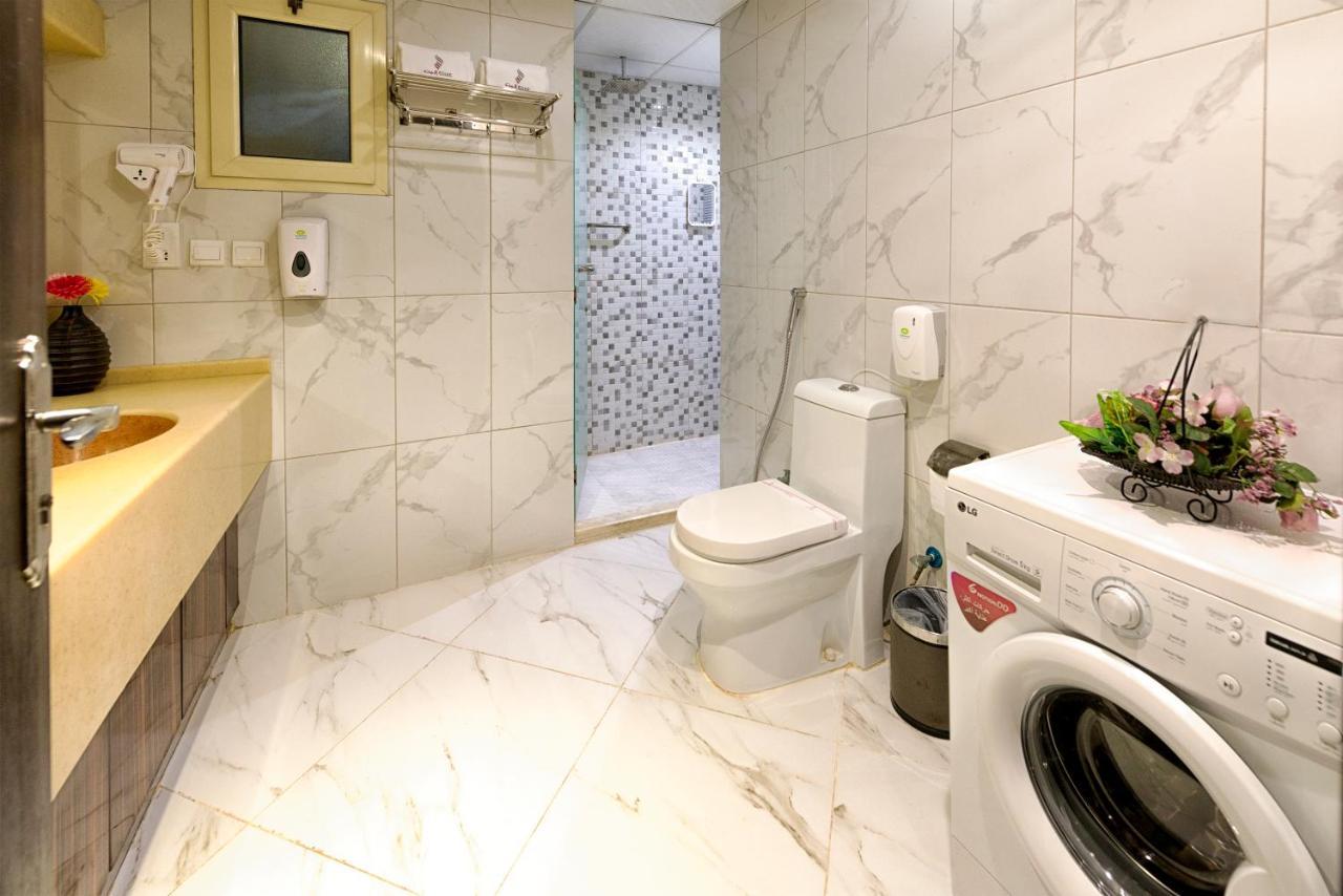 Elite Al Hamra - Al Cornich Aparthotel Jeddah Bagian luar foto
